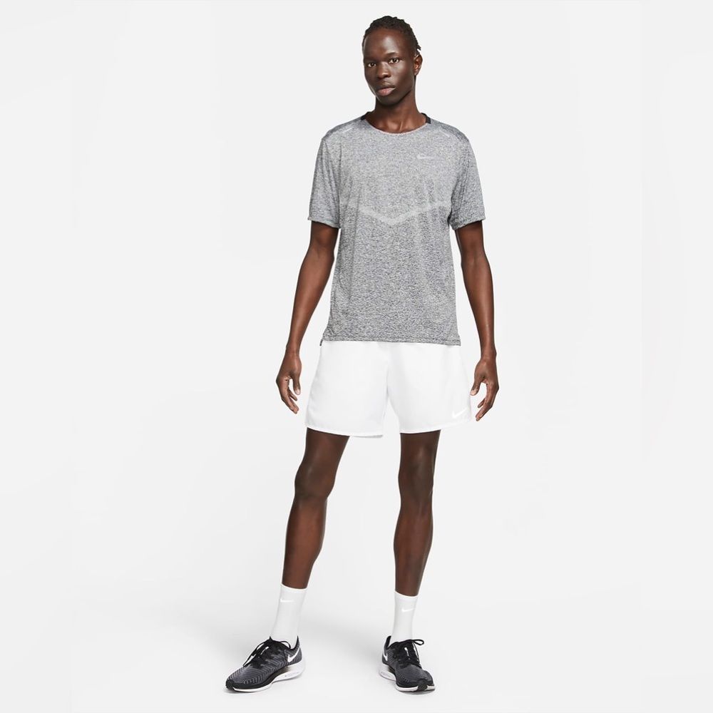 Nike Dri-FIT Rise 365
Men's Short-Sleeve Running Top